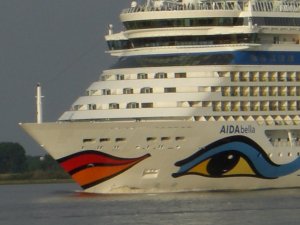 Foto AIDAbella Bugbemalung